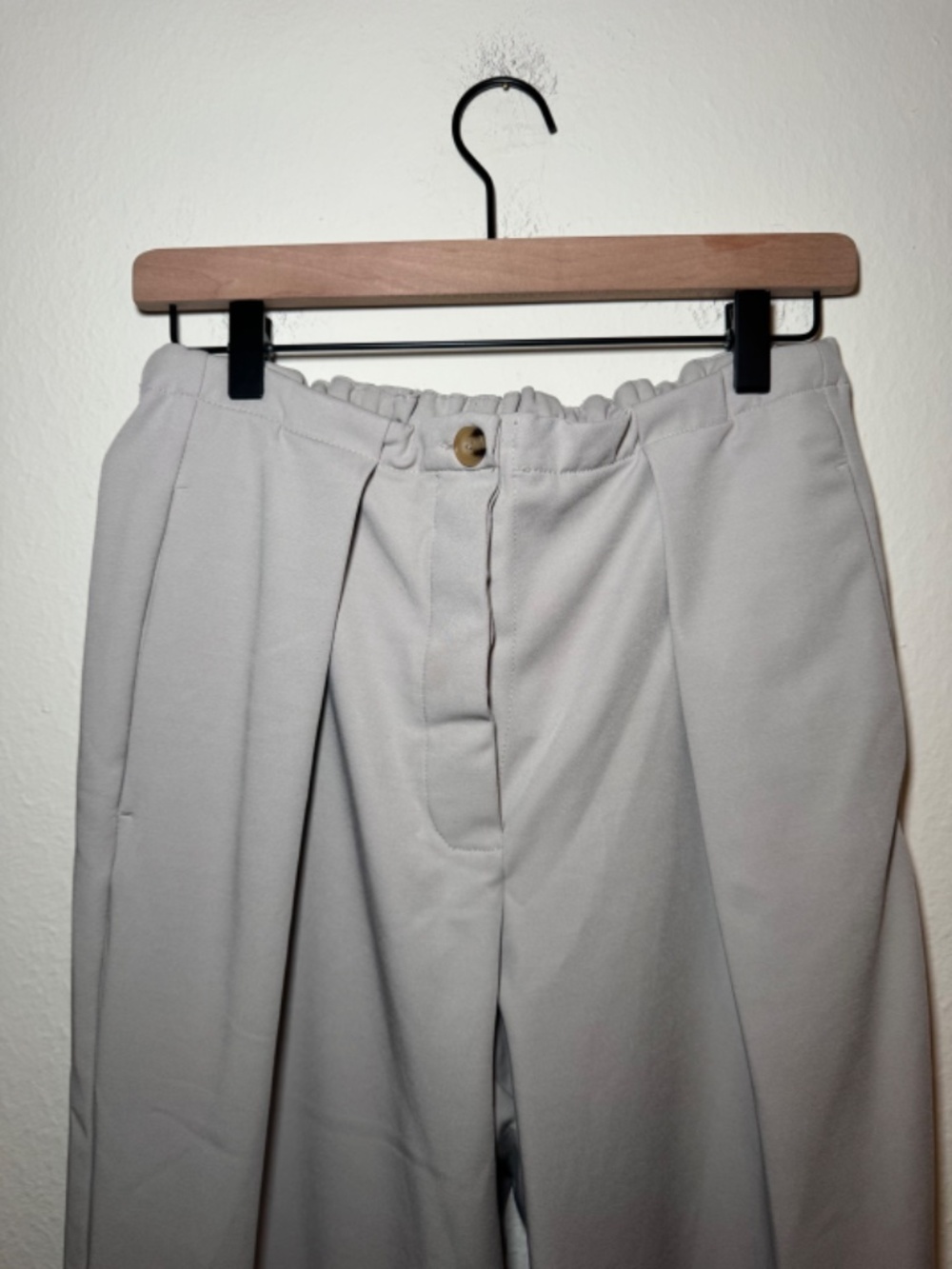 Free People Pleated Front Trousers Women’s Small Taupe Wide Leg Pants - Picture 3 of 8